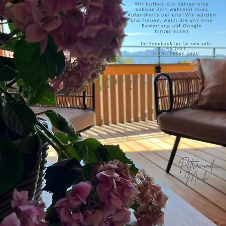 Chiemgauloft , 5 Sterne Am Chiemsee Διαμέρισμα Übersee