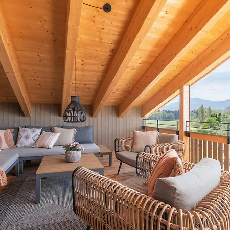 Apartmán Chiemgauloft , 5 Sterne Am Chiemsee Übersee